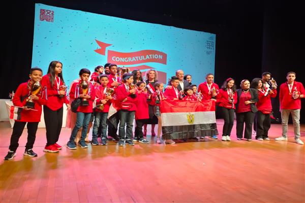 3 طلاب مصريين يحتلون المركز الأول عالمياً لـ«العباقرة» بالأمارات