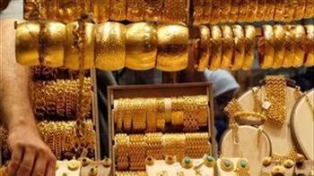 ارتفاع أسعار الذهب عالميا خلال نهاية التعاملات ليصل إلى 1825.40 دولار للأوقية
