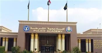دورة تدريبية بعنوان "مواجهة الأفكار الهدامة الدخيلة على المجتمع" بأكاديمية الشرطة