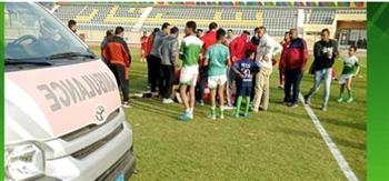 بلع لسانه.. إنقاذ حارس مرمى الفيوم خلال المباراة 