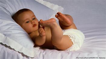 اشارات يريد أن يخبرك بها طفلك الرضيع أبرزها ..أنا جائع