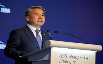   وزيرا دفاع كوريا الجنوبية ورومانيا يبحثان التعاون الثنائي