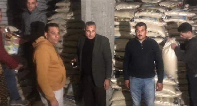 تموين البحيرة تضبط 97 طن أرز داخل مخزن بإدكو تم حجبها عن الأسواق بهدف الاحتكار