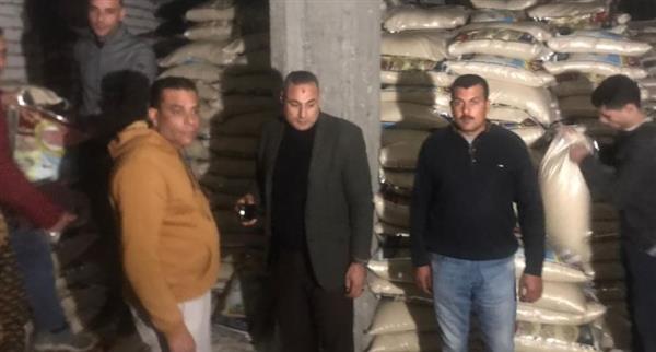 تموين البحيرة تضبط 97 طن أرز داخل مخزن بإدكو تم حجبها عن الأسواق بهدف الاحتكار