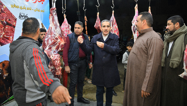 جولة مسائية لمحافظ الغربية في قرى السنطة وطنطا لمتابعة الأسواق