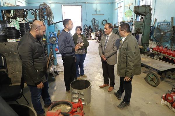 رئيس مياه أسيوط يتفقد ورشة المحابس بحى شرق 