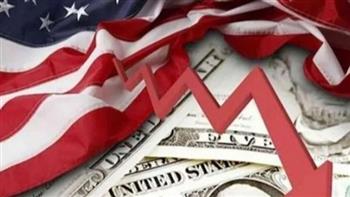   خبير اقتصادي يوضح فرص الاقتصاد الأمريكي في النمو ومخاطر «الركود»