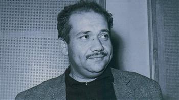 92 عامًا على ميلاد صلاح جاهين.. ترك الحقوق حبًّا في الكتابة والرسم 