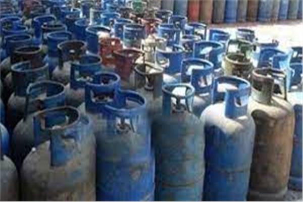 ضبط أسطوانات بوتاجاز مدعمة بـ305 آلاف جنيه قبل بيعها بالسوق السوداء
