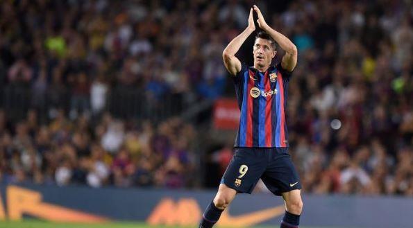 ليفاندوفسكي يحدد حلمه مع برشلونة