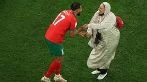   نهاد أبو القمصان: رقص لاعبي المغرب مع أمهاتهم من أجمل مشاهد كأس العالم