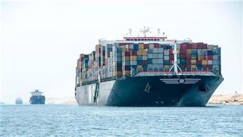   أكثر من ألفين سفينة عبرت قناة السويس في أكتوبر الماضي 