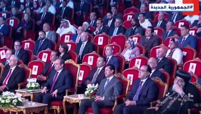 السيسي يشاهد فيلما تسجيليا عن إنجازات وبطولات "قادرون بإختلاف"