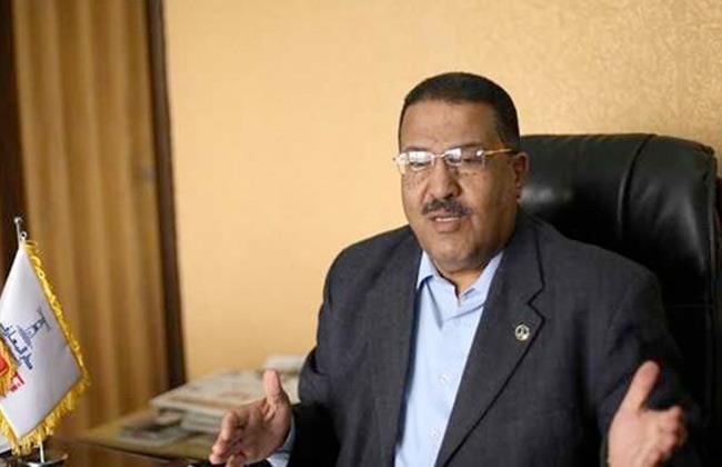 سعيد عبده: دار المعارف مؤسسة ثقافية تدير أنشطة مصاحبة للمكتبات ولا تبيع أجهزة كهربية