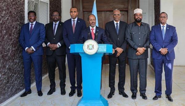 المجلس الاستشاري الصومالي يبحث العمليات العسكرية للجيش ضد الإرهاب واتحادية القضاء
