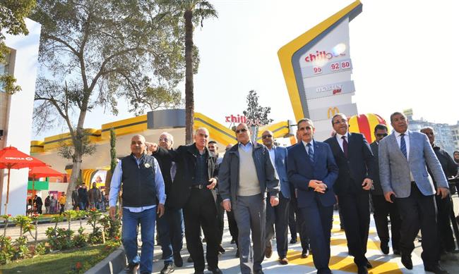 مستشار رئيس الجمهورية ومحافظ الغربية يفتتحان محطة شيل أوت للوقود بطنطا