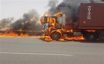 حريق يلتهم سيارة نقل بالغربية .. والحماية المدنية تسيطر 