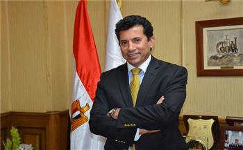   وزير الرياضة يتواصل مع لاعب منتخب مصر للسلاح لتهنئته ببرونزية كأس العالم