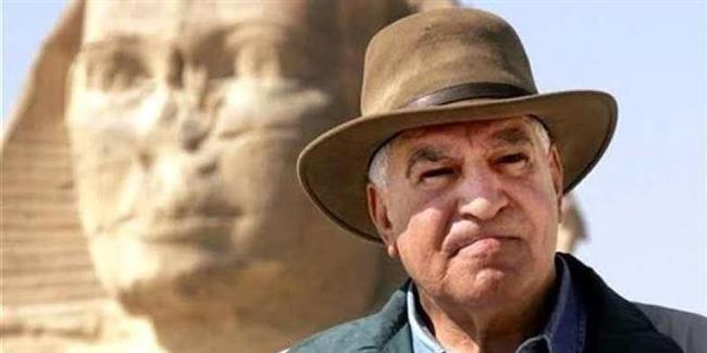 زاهي حواس يكشف تفاصيل احتفال شركة ديور الفرنسية تحت سفح الأهرامات