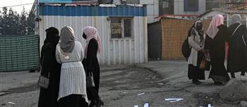   الأمم المتحدة تنفي توقفها عن تقديم المساعدات لأفغانستان رغم حظر عمل النساء
