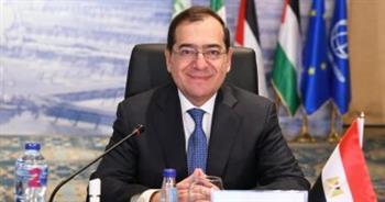 «إكسترا نيوز» تستعرض إنجازات الدولة في قطاع البترول خلال 2022