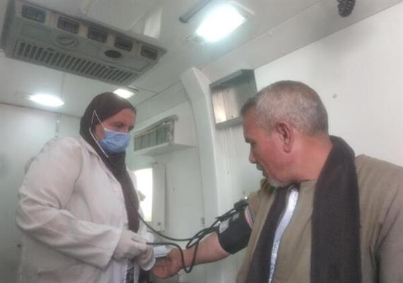 محافظ بنى سويف: الكشف وتوفير العلاج لعدد 1700 في قافلة مجانية «على مدار يومين» بقرية شاويش اهناسيا
