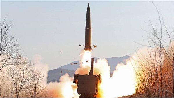 كوريا الشمالية تطلق 3 صواريخ بالستية