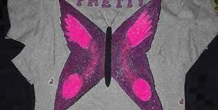 ما حكم الصور المرسومة على الملابس والمنازل؟.. الإفتاء تجيب