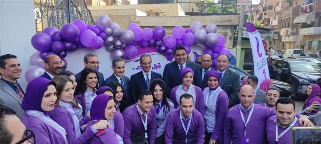 وزير الاتصالات وتكنولوجيا المعلومات في زيارة تفقدية بمحافظة الغربية