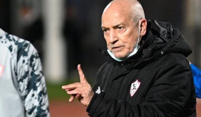 فيريرا يعقد جلسة تحفيزية للاعبي الزمالك