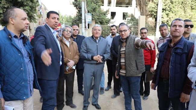 محافظ المنيا يتابع نسب تنفيذ عدد من الخدمات والمشروعات بمركز مطاي