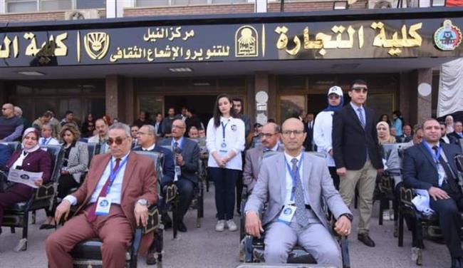 جامعة أسيوط تشهد الاحتفال باليوبيل الفضي لبرنامج اللغة الإنجليزية بكلية التجارة