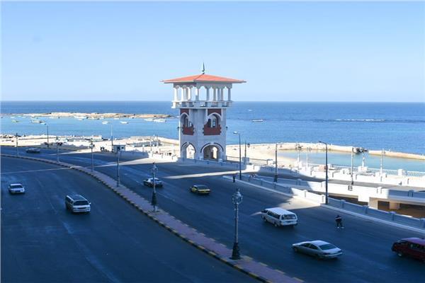 وداعا للزحام.. نفق وكباري السادات حل أزمة المرور بكورنيش الإسكندرية 