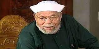 لماذا نُقبِّل الحجر الأسود ونرجم إبليس في الحج؟.. الشعراوي يكشف السر