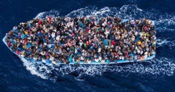   تونس تحبط محاولة هجرة غير شرعية باتجاه إيطاليا وتنقذ 22 مهاجرا من الغرق