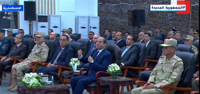 السيسي: 700 مليون جنيه تعويضات اجتماعية لإخلاء مكان محور المحمودية