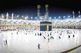 أخذت قرضا لأداء عمرة ولكن صرفته في أمر آخر فهل عليّ إثم؟.. الإفتاء تجيب