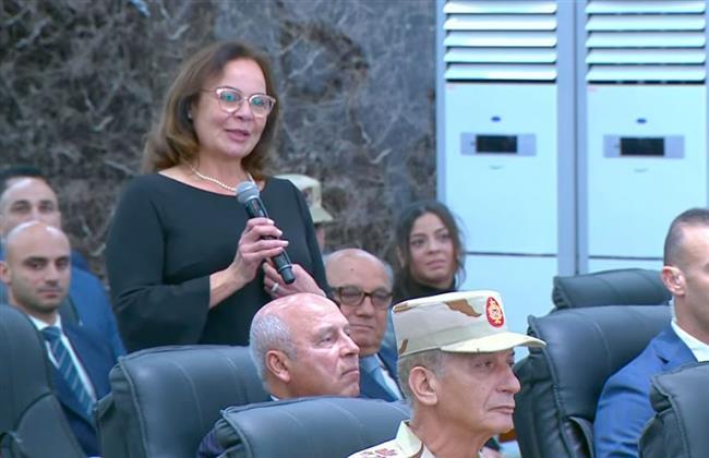 ابنة المشير أبو ذكري تشكر الرئيس السيسي على تكريم والدها وإطلاق اسمه على محور التعمير