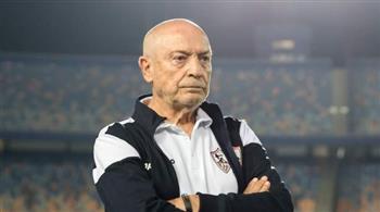 فيريرا يعقد جلسة فنية مع لاعبي الزمالك