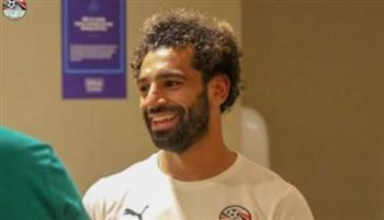 صلاح يتابع مباراة الأهلي والزمالك بدوري الطائرة للسيدات