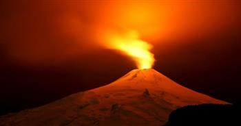   تشيلي في حالة تأهب إزاء نشاط بركان فيلاريكا