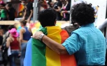   طبيب نفسي: أكثر من 33 دولة تقر زواج المثليين