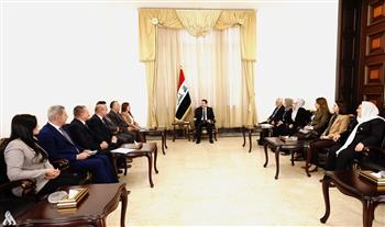   رئيس الوزراء العراقي يؤكد أهمية اعتماد الدستور مرجعيةً لحلّ الملفات العالقة بين الحكومة وإقليم كردستان