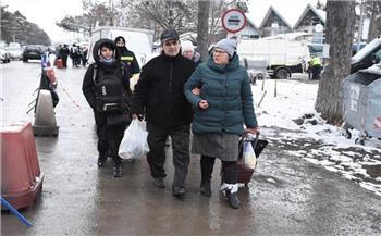   بولندا تستقبل 8 ملايين و213 ألف لاجئ أوكراني منذ فبراير الماضي
