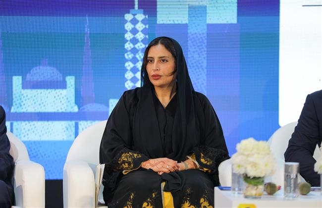سفيرة الإمارات تشارك في الدورة السابعة لمعرض «فوود أفريكا»