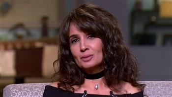 اكتئاب أم أزمات أسرية.. سر ابتعاد المطربة حنان عن الغناء 20 عاما