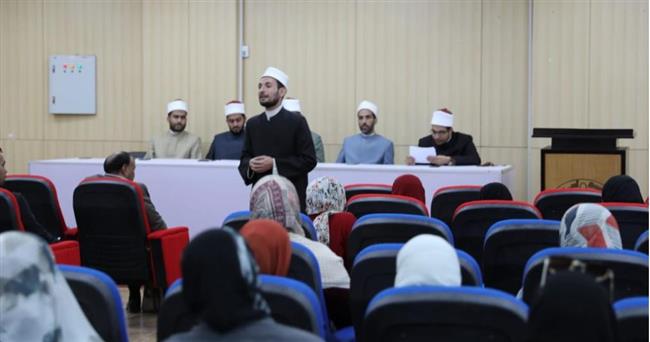 رئيس جامعة أسوان يلتقي أعضاء قافلة فتوى الأزهر