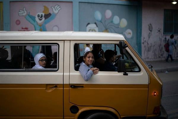 "الشؤون التربوية" و"الأونروا": العجز المالي للوكالة يهدد استمرار الخدمات الأساسية للاجئين الفلسطينيين