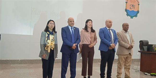 رئيس جامعة أسوان: يستقبل وفد سفارة كوريا الجنوبية بالحرم الجامعي بمدينة أسوان الجديدة 