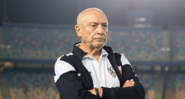فيريرا يخصص فقرة تدريبات تأهيلية للبدلاء والمستبعدين أمام طلائع الجيش بمران الزمالك